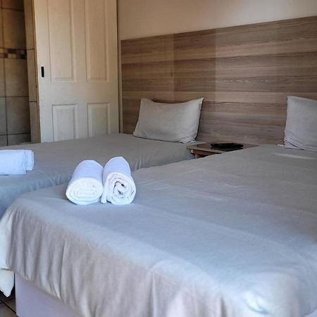 Pab-Love Guest House Kuruman Ngoại thất bức ảnh