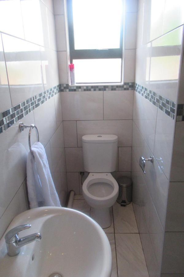Pab-Love Guest House Kuruman Ngoại thất bức ảnh