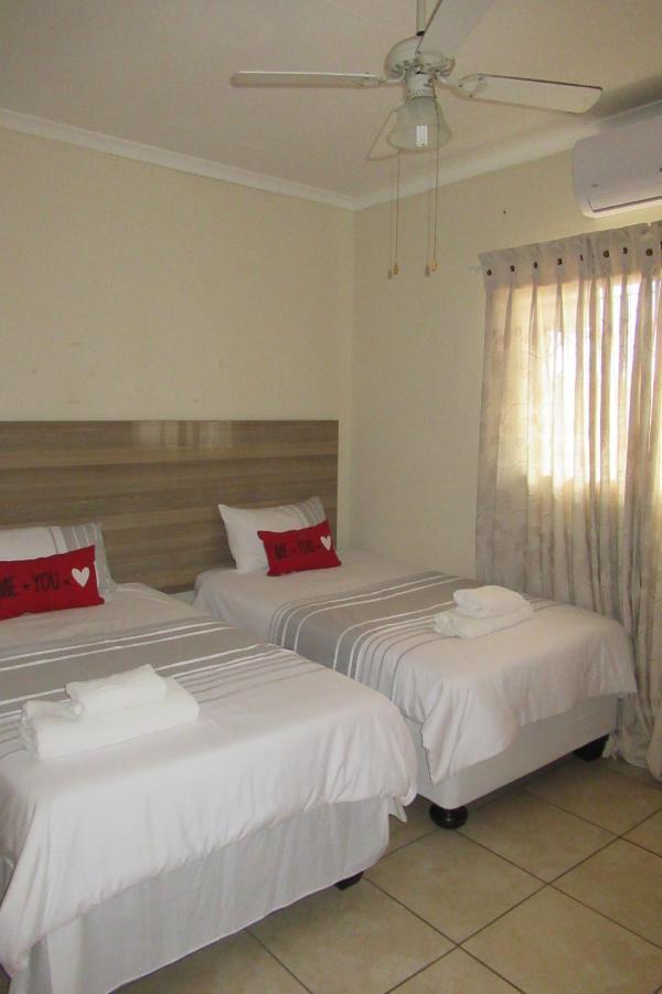 Pab-Love Guest House Kuruman Ngoại thất bức ảnh