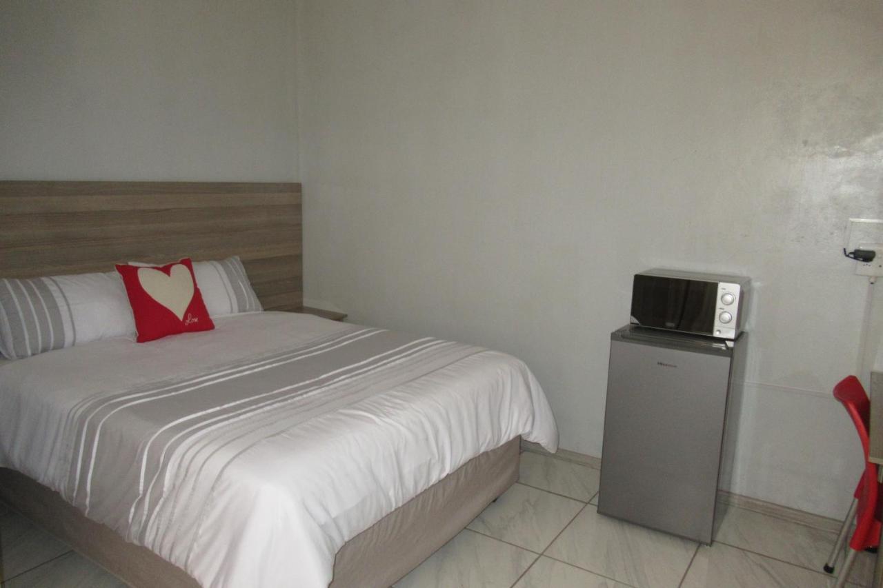 Pab-Love Guest House Kuruman Ngoại thất bức ảnh