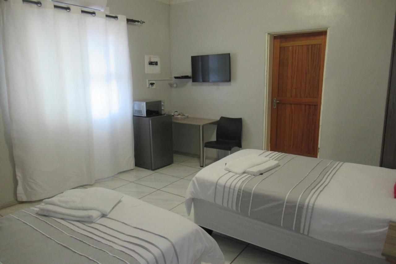 Pab-Love Guest House Kuruman Ngoại thất bức ảnh