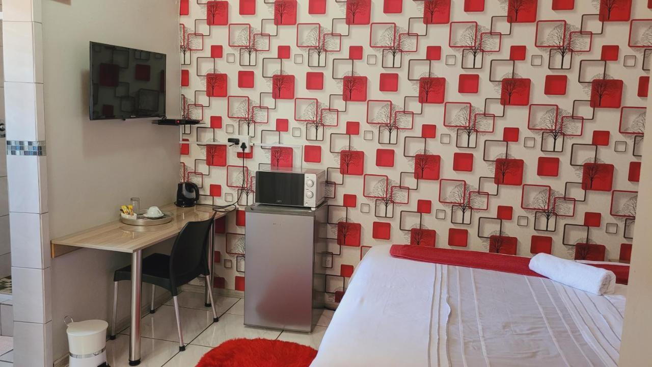 Pab-Love Guest House Kuruman Ngoại thất bức ảnh