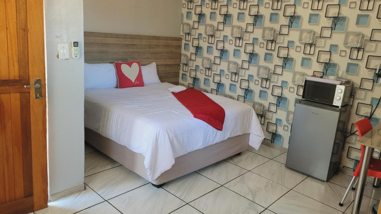 Pab-Love Guest House Kuruman Ngoại thất bức ảnh