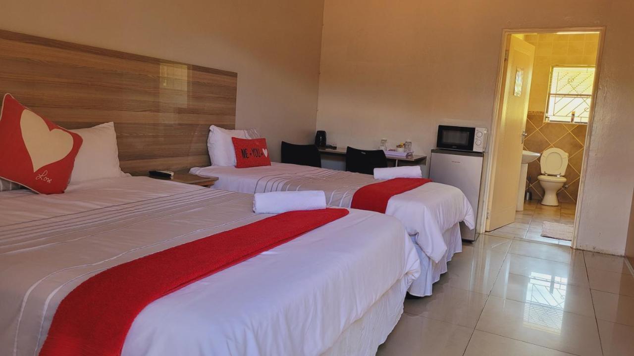 Pab-Love Guest House Kuruman Ngoại thất bức ảnh