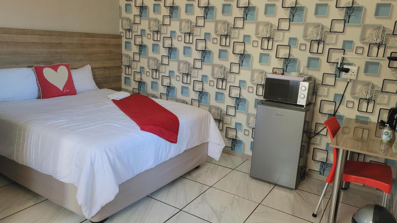Pab-Love Guest House Kuruman Ngoại thất bức ảnh
