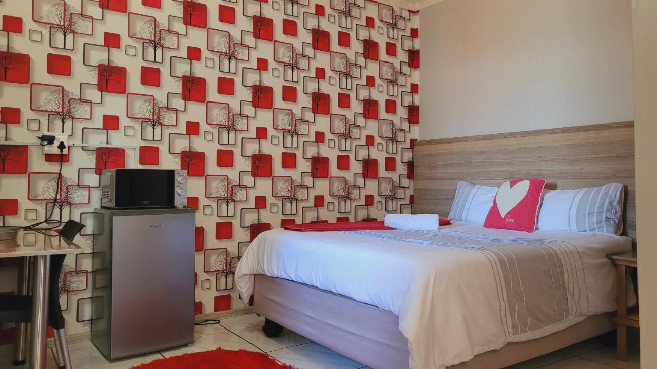 Pab-Love Guest House Kuruman Ngoại thất bức ảnh